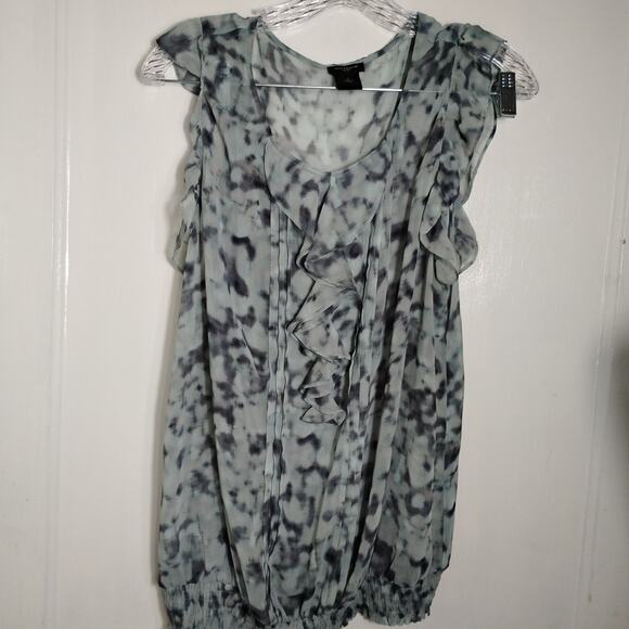 Ladies Ann Taylor Size Medium Blouse - Picture 10 of 10